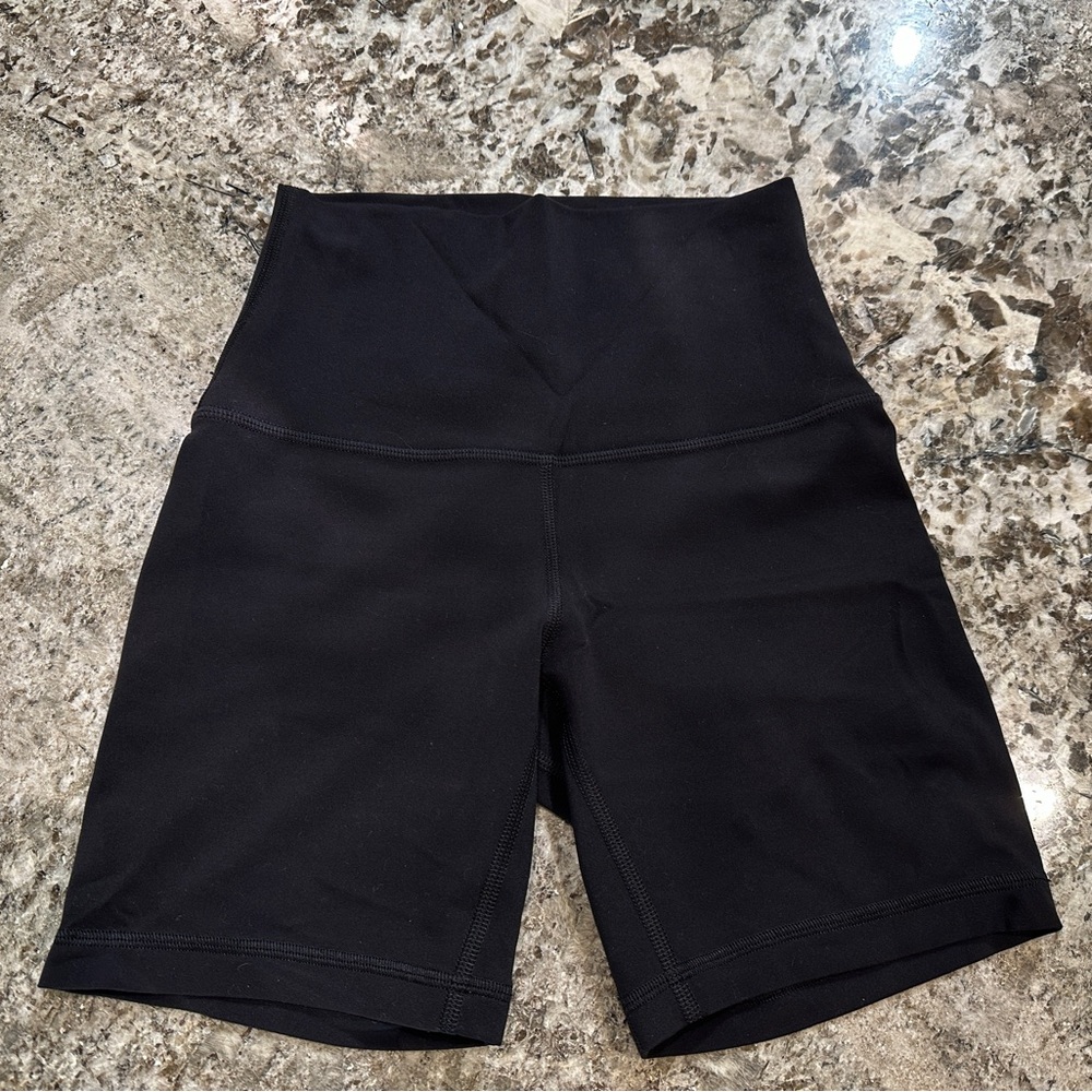 lululemon Align High-Rise Short 4"